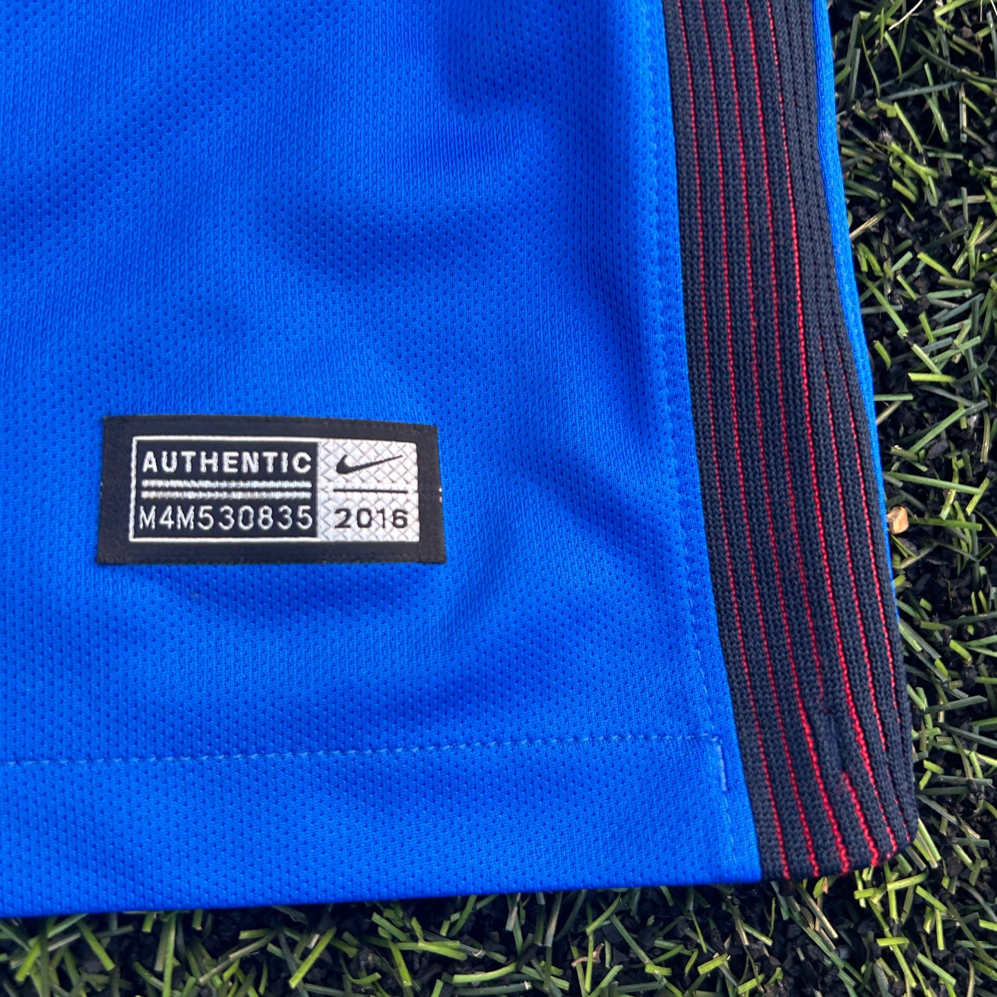 France 2016 Home Shirt – Size XL